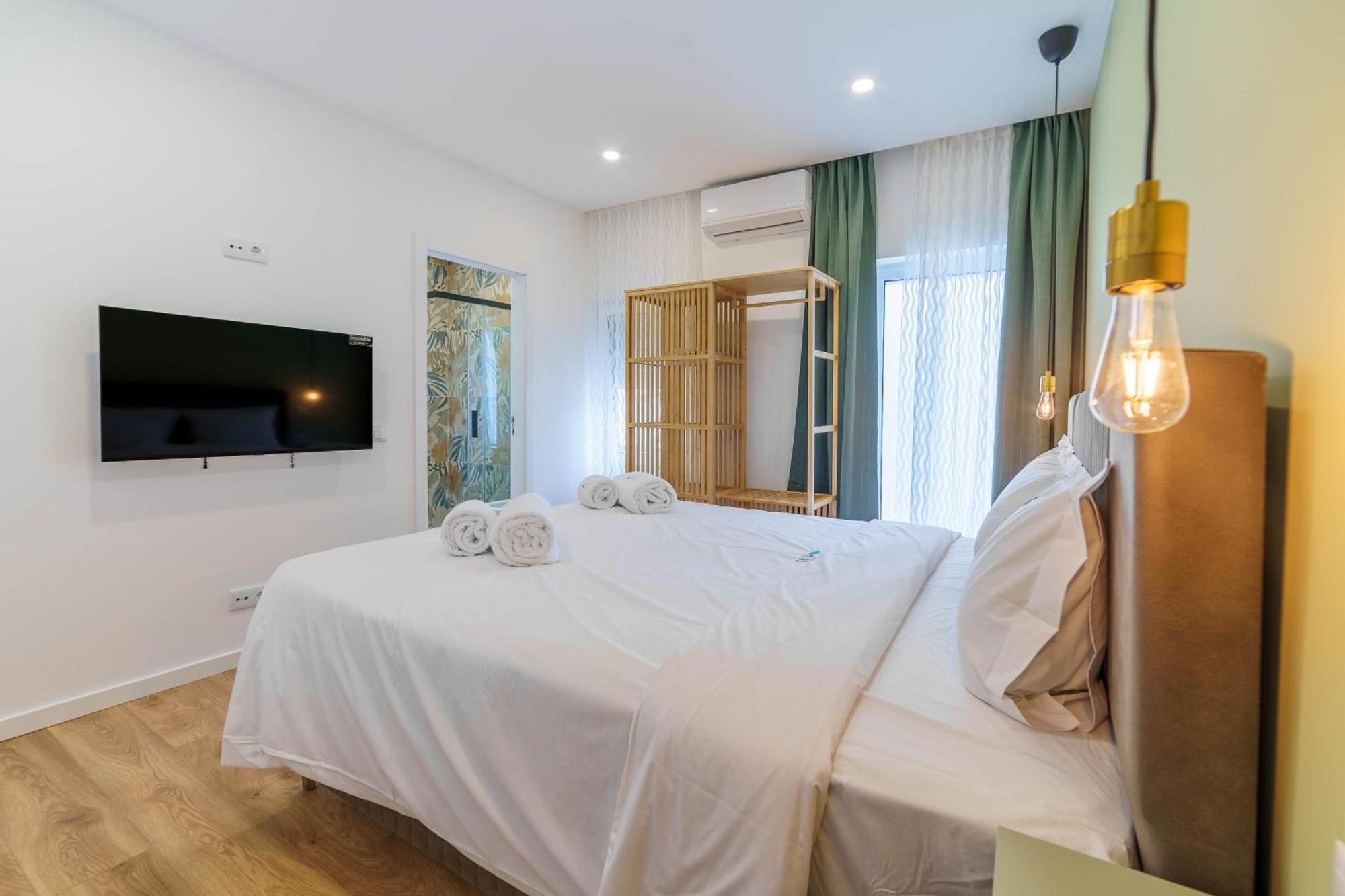 Atlantic Bliss Hostel Albufeira Exterior photo